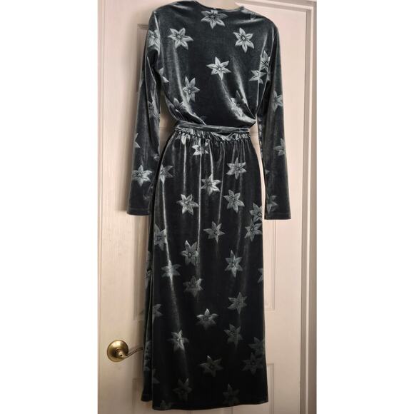 Paris Atelier & Other Stories Womens Green Velvet Floral Midi Wrap Dress LS SZ 0 - Picture 6 of 8